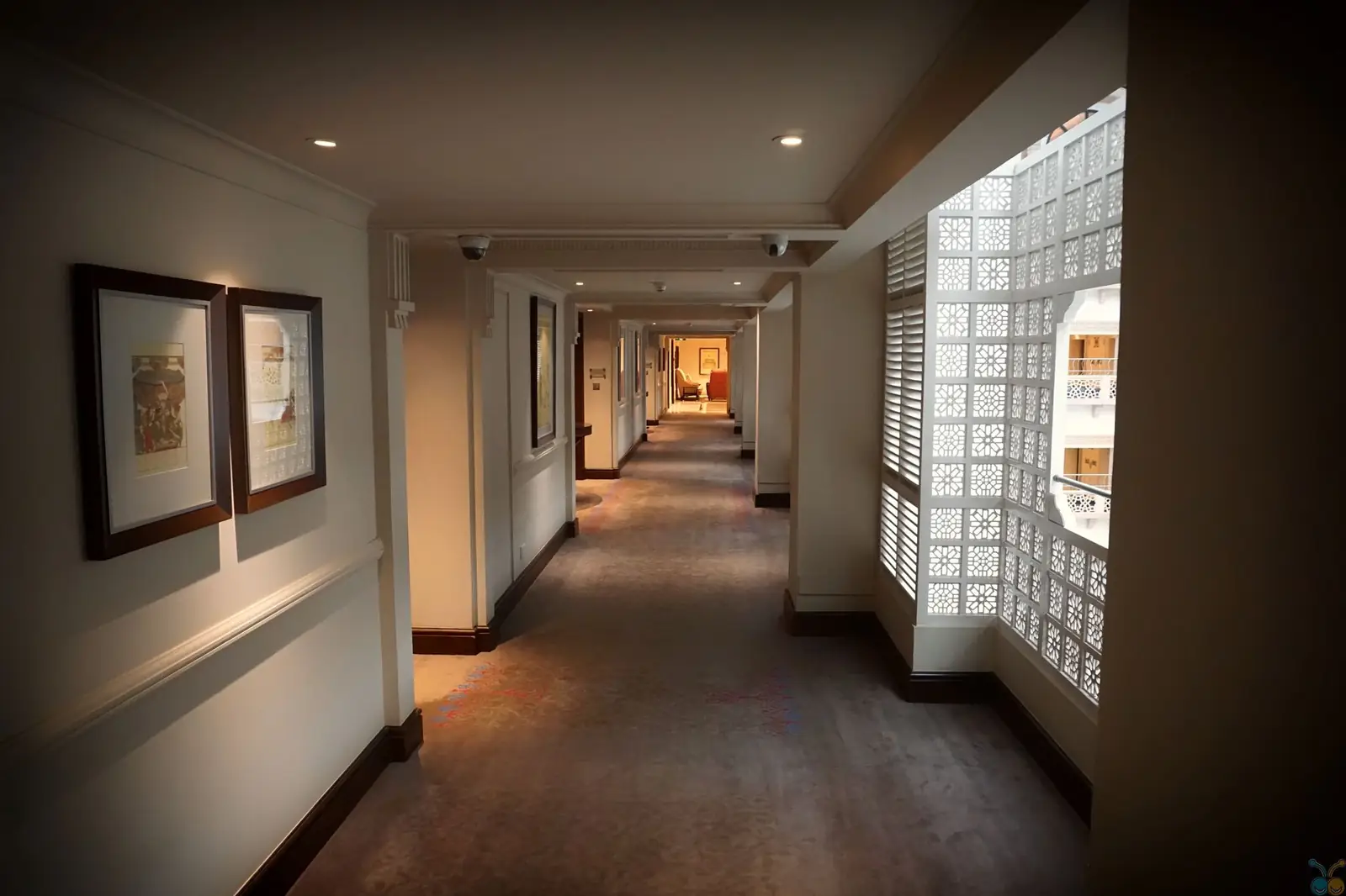 Hotellkorridor ved Merquavianroyalstay kasino-hotell